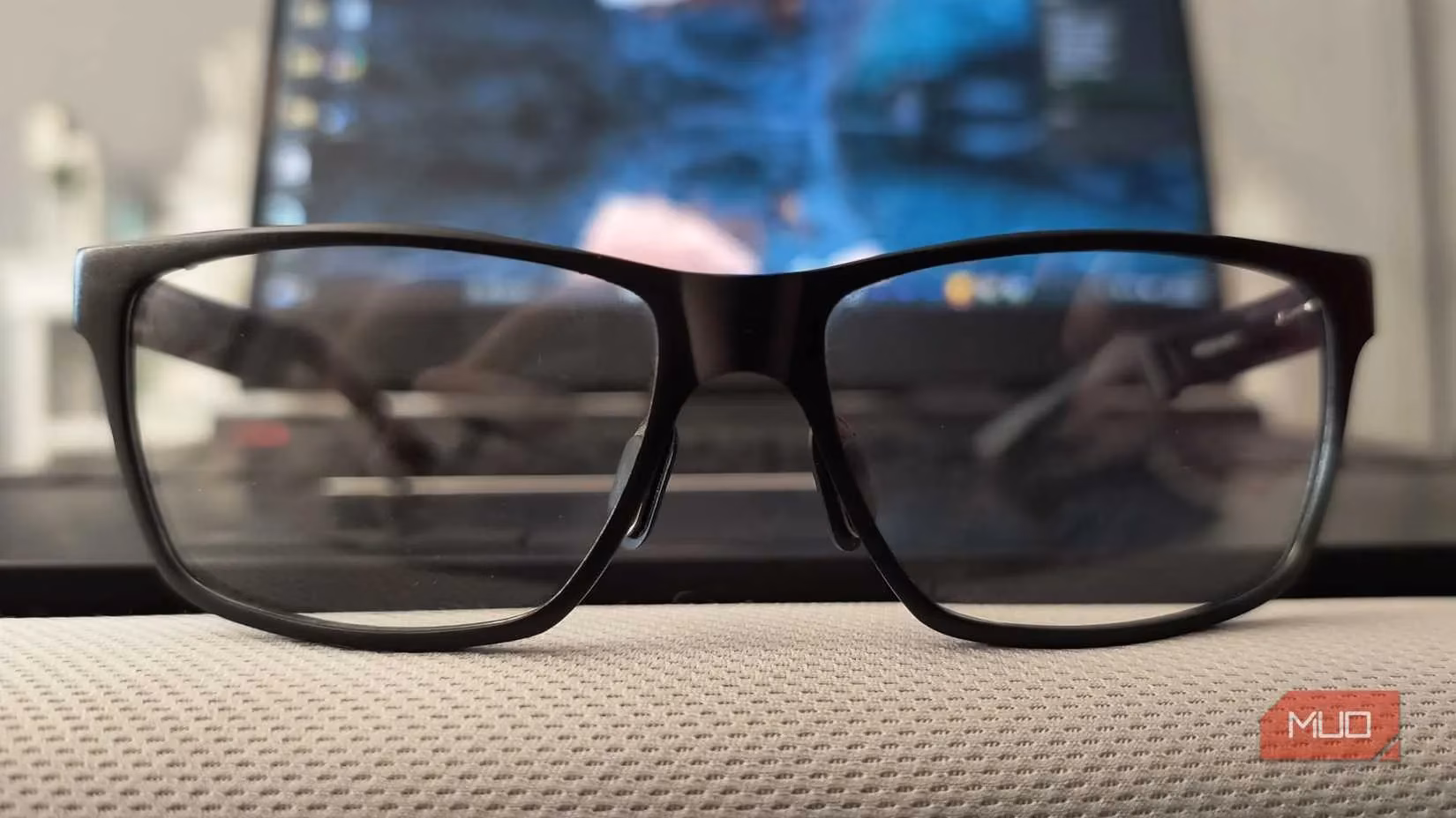 blue-light-glasses-revolutionized-my-gaming-life-in-2025-image-3