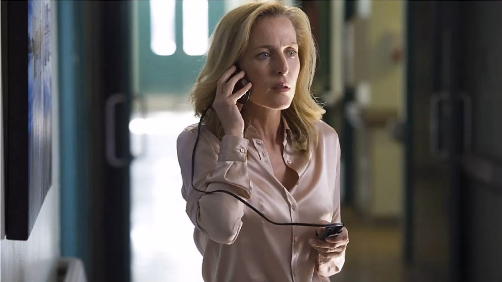 the-fall-gillian-anderson-and-jamie-dornan-in-a-gripping-cat-and-mouse-drama-image-0